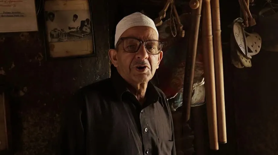 Le dernier artisan du santoor au Cachemire : Ghulam Mohammad Zaz et son combat pour préserver un héritage musical