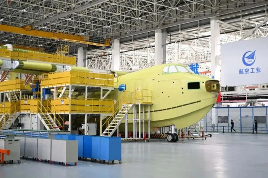 AG600 Kunlong chinois : le plus grand avion amphibie du monde entre en production de série