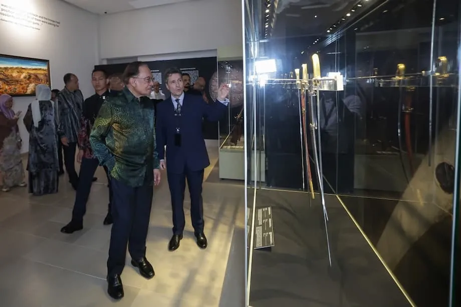 Anwar Ibrahim appelle à réexaminer les récits coloniaux : Tipu Sultan et l’histoire de l’Asie à l’honneur