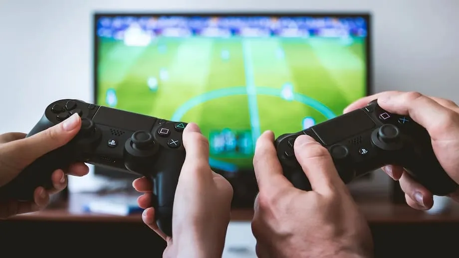 Pourquoi la génération Z japonaise consacre moins de temps et d’argent aux jeux vidéo : tendances, causes et conséquences pour l’industrie