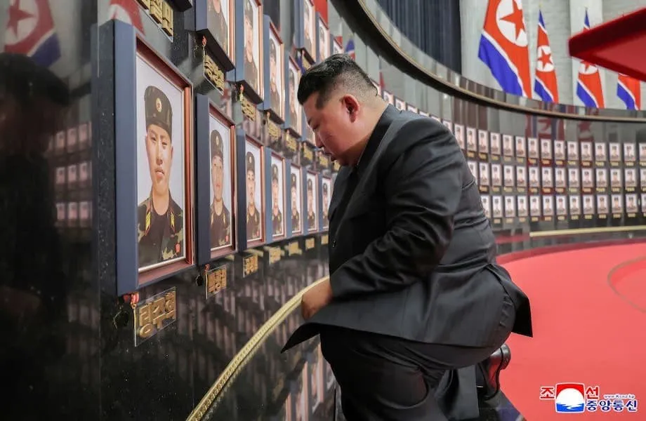 L’hommage poignant de Kim Jong-un aux soldats nord-coréens tués en combattant pour la Russie en Ukraine