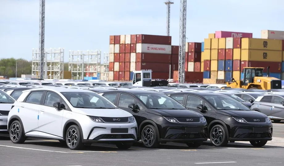 BYD expédie des véhicules électriques fabriqués en Thaïlande vers l’Europe : une stratégie pour contourner les droits de douane de l’UE et étendre sa présence mondiale