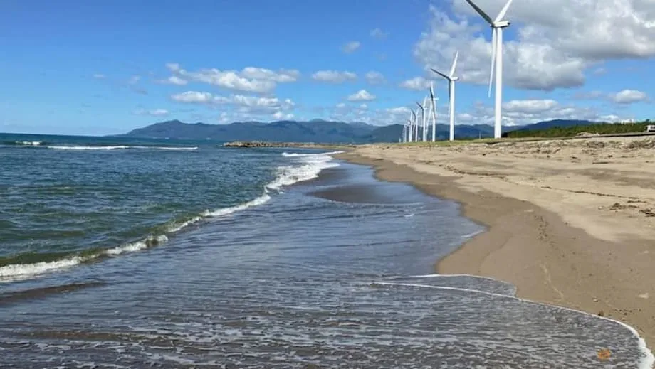 Le Japon va relancer les enchères pour des parcs éoliens en mer après le retrait coûteux de Mitsubishi : quelles conséquences pour l’avenir des énergies vertes du pays ?