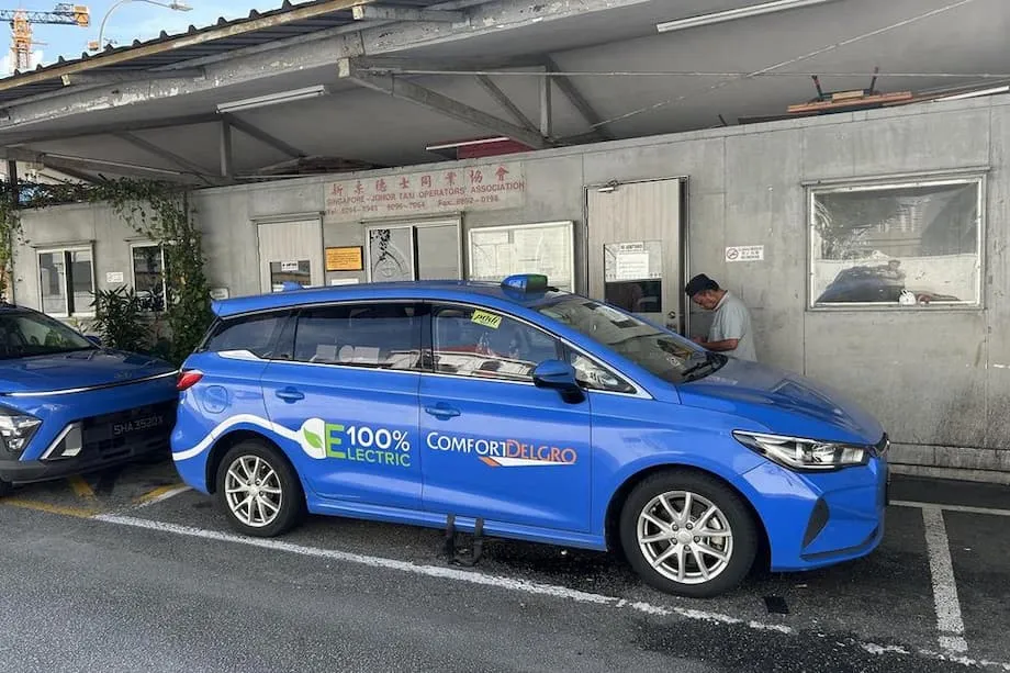 Singapour envisage d’utiliser le suivi ERP 2.0 et la réservation par application pour lutter contre les courses de taxi transfrontalières illégales