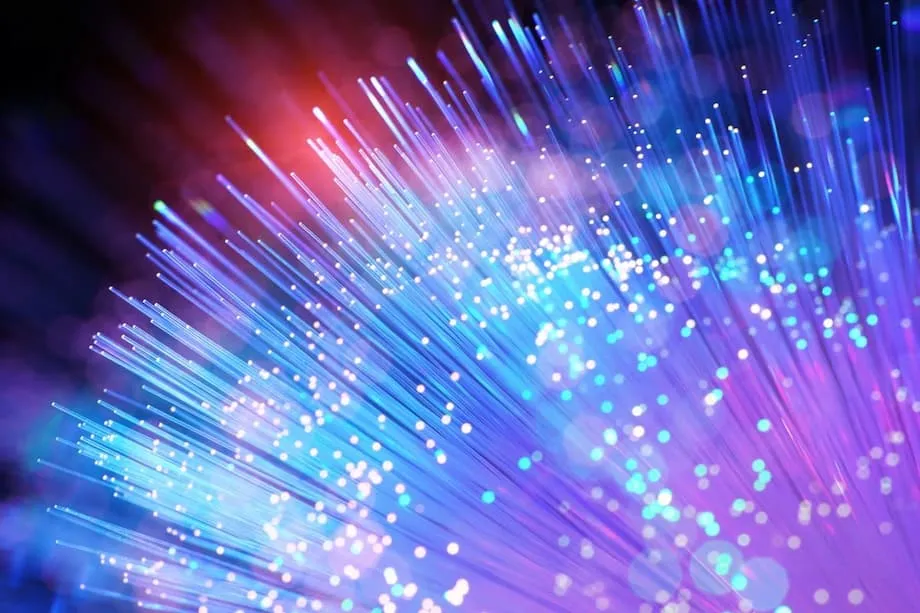 La Chine alourdit les droits antidumping sur les fibres optiques américaines après sa première enquête anticontournement