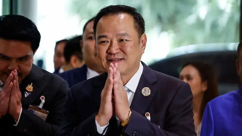 Anutin Charnvirakul devient Premier ministre de Thaïlande, dans un contexte de bouleversements politiques et d’élections imminentes