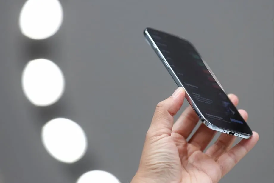 Apple reporte le lancement de l’iPhone Air en Chine dans l’attente de l’autorisation pour l’eSIM