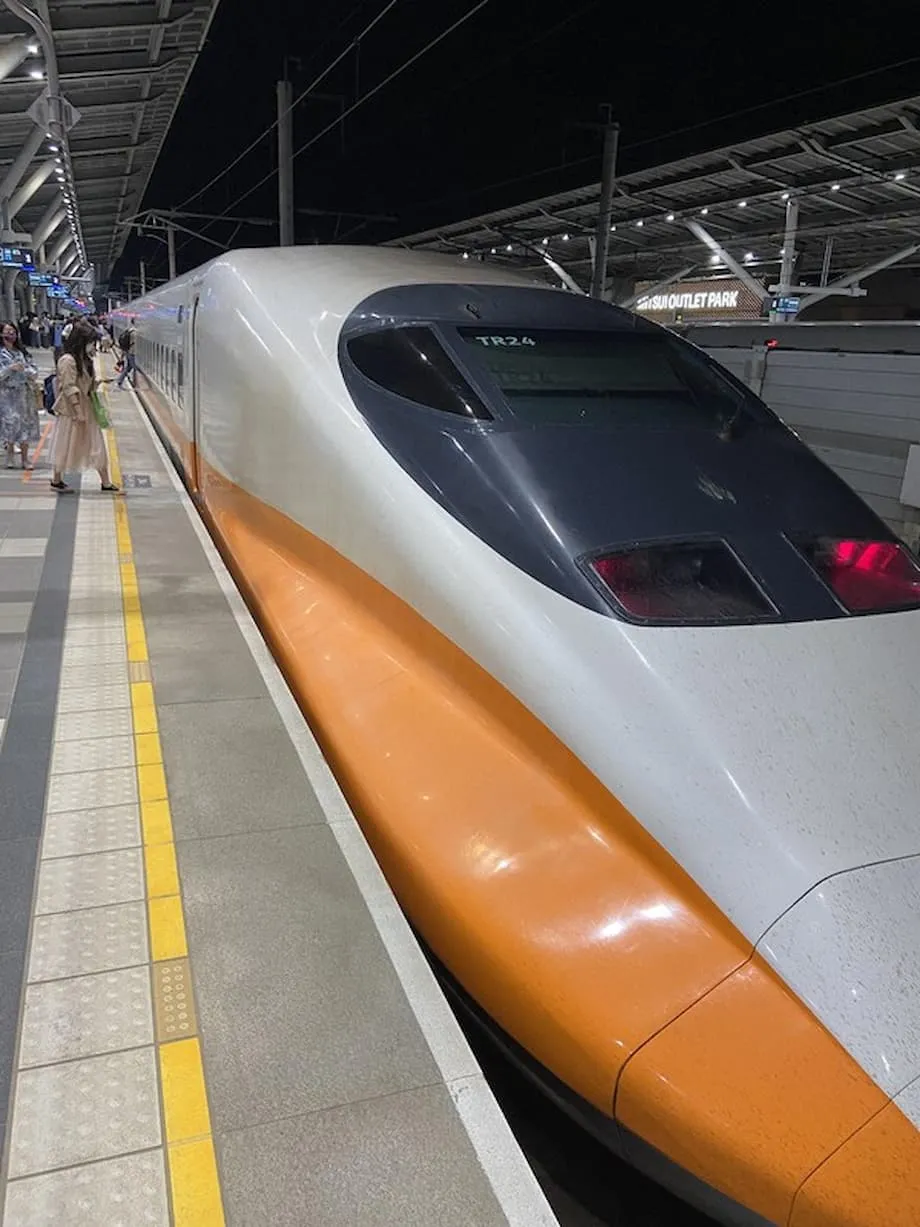 Le train à grande vitesse taïwanais impose des règles strictes concernant les smartphones à partir du 22 septembre