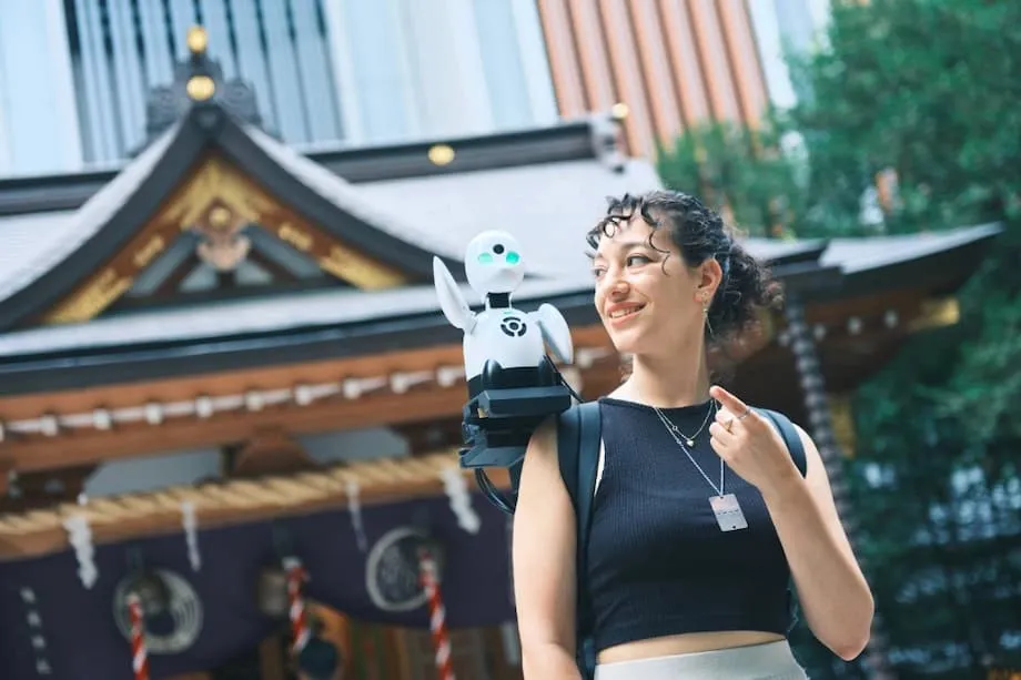 À Tokyo, des robots guides permettent aux personnes handicapées de travailler