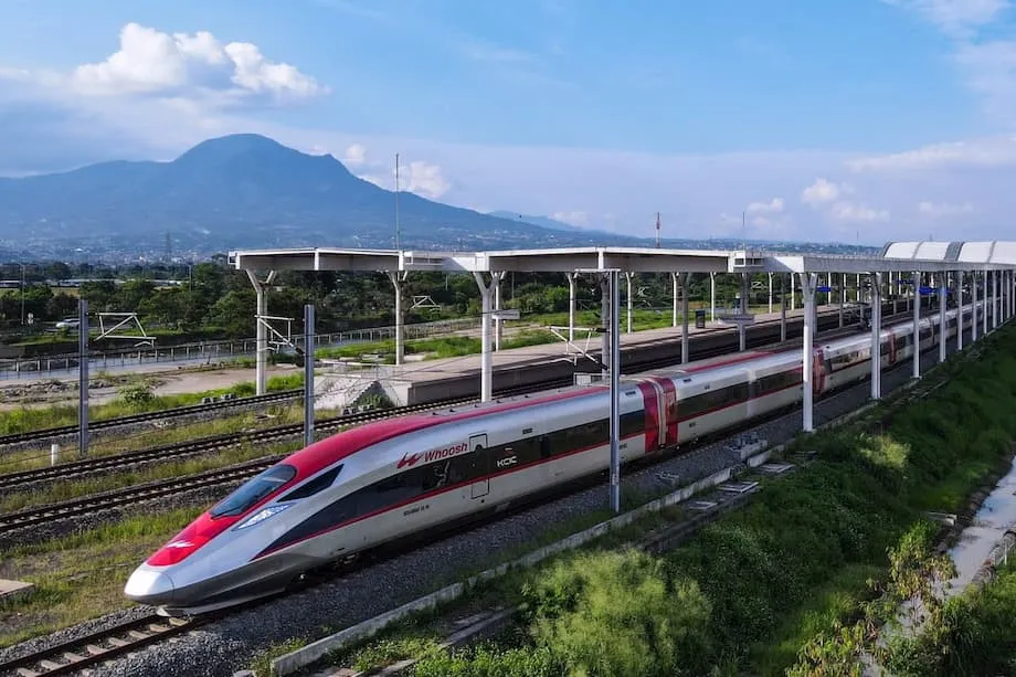 L’Indonésie prévoit de restructurer la dette du train à grande vitesse Jakarta-Bandung financé par la Chine