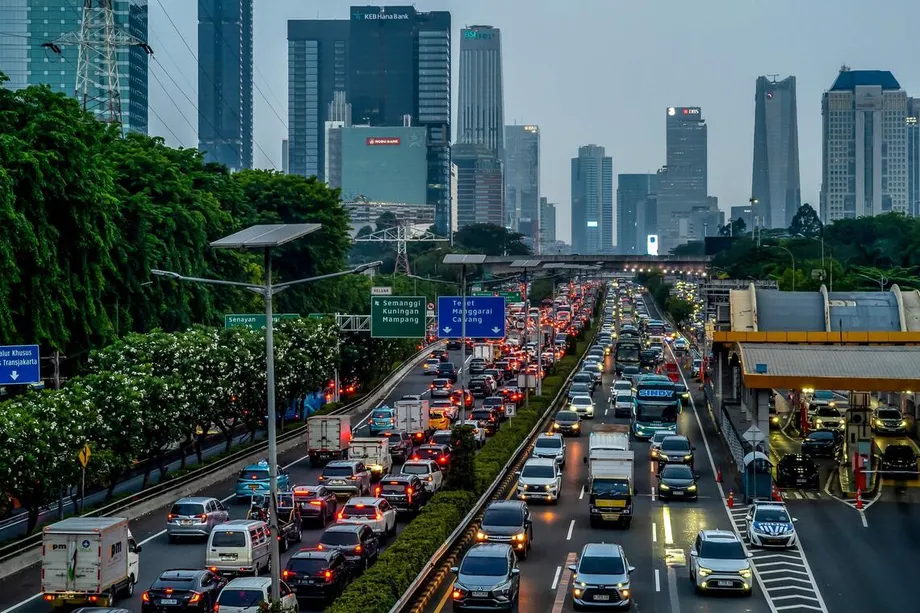 Halte aux sirènes : les habitants de Jakarta s’opposent aux convois VIP et aux privilèges politiques