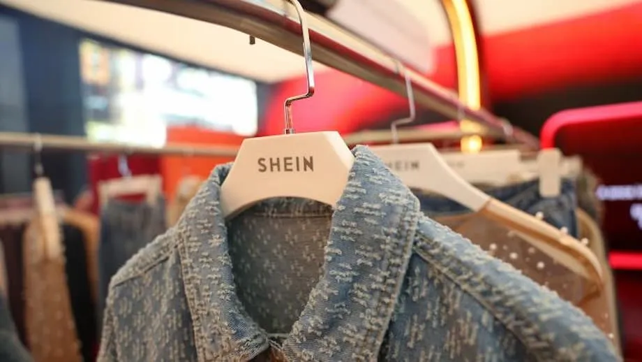 Shein va ouvrir six magasins permanents en France, suscitant une levée de boucliers et un examen juridique