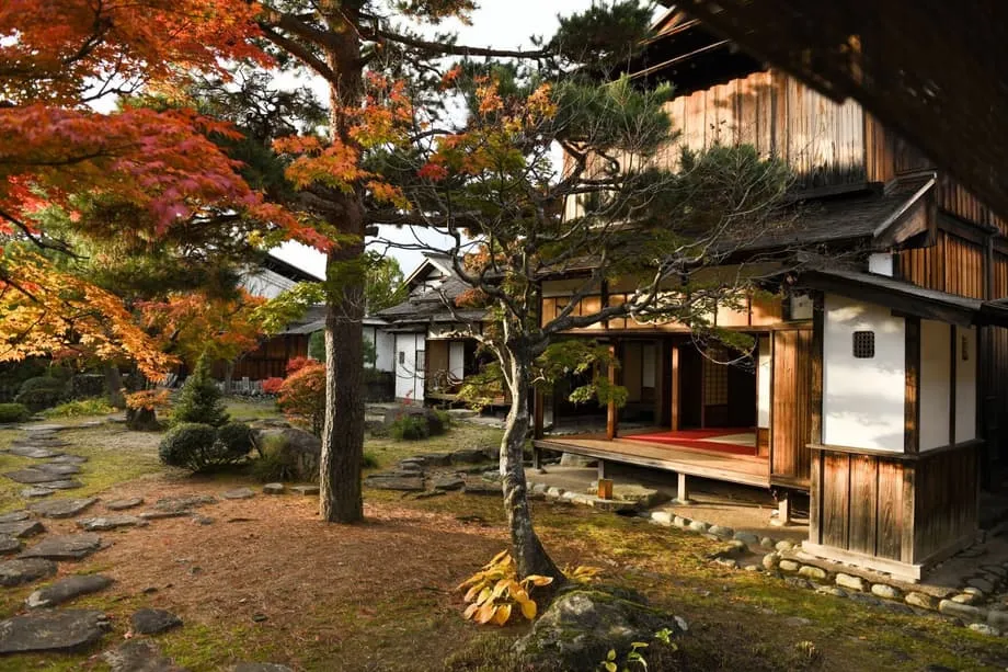 Trois jours de momijigari : découvrir les flamboyantes couleurs de l’automne japonais