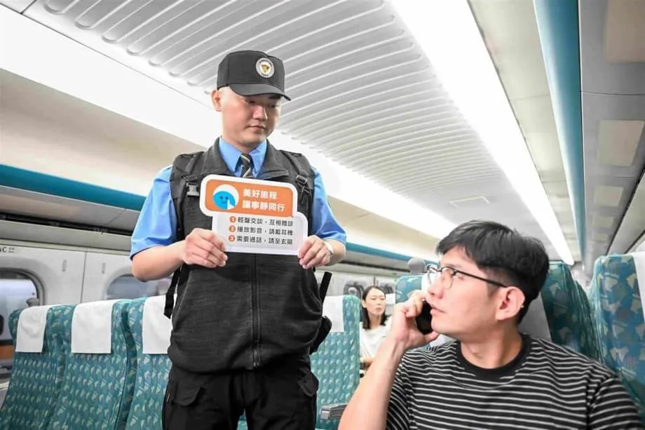 À Taïwan, une responsable des transports défend les règles de calme dans les trains à grande vitesse face aux inquiétudes des familles