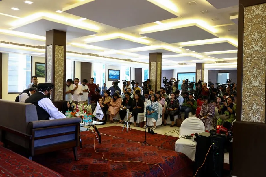 Des journalistes confrontent le ministre taliban à Delhi, tandis que l’Inde réfléchit à ses relations avec Kaboul