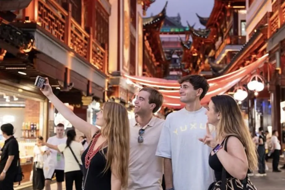 La Chine attire les touristes étrangers grâce aux avantages liés au shopping