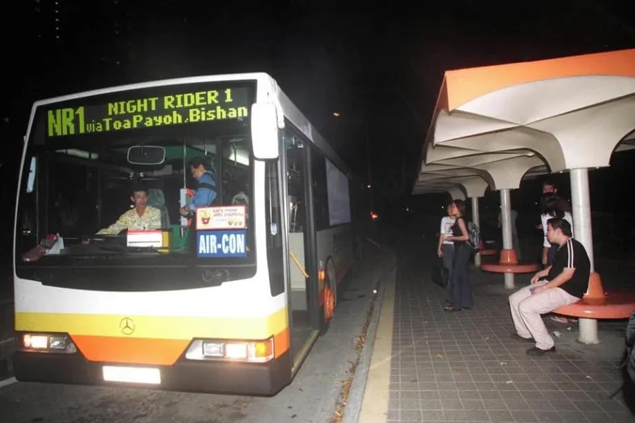 Singapour après NightRider : une ville 24 heures sur 24 peut-elle fonctionner sans bus de nuit ?