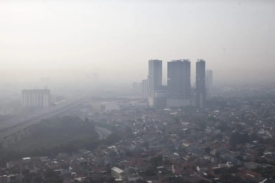 La pollution de l’air pourrait coûter jusqu’à 600 milliards de dollars à l’Asie du Sud-Est d’ici 2050, malgré une amélioration de la qualité de l’air