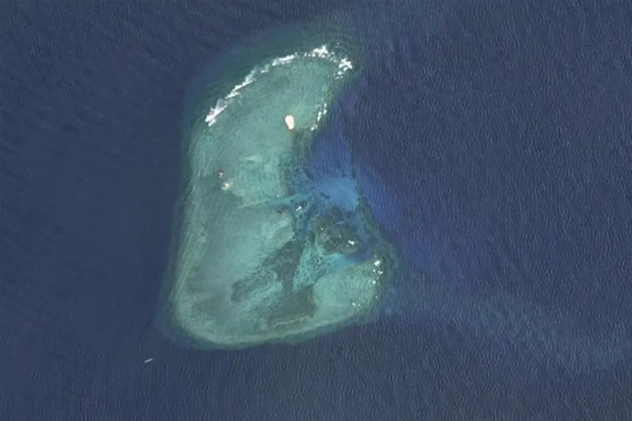 Le Vietnam accélère les travaux de poldérisation sur South Reef, tandis que l’aménagement des Spratleys approche l’ampleur de celui de la Chine