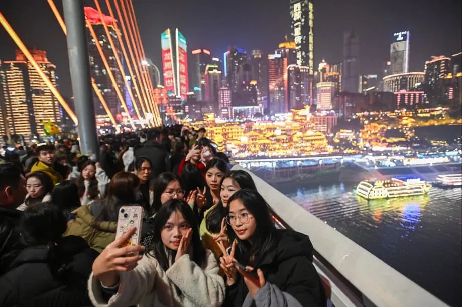 Chongqing veut devenir un pôle de médicaments innovants d’ici 2027, avec de nouveaux pôles industriels et des autorisations chaque année