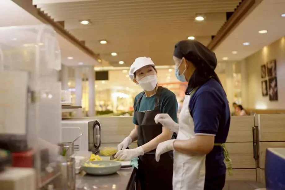 La Thaïlande mise sur les seniors pour pallier la pénurie de main-d’œuvre et stimuler l’économie des seniors