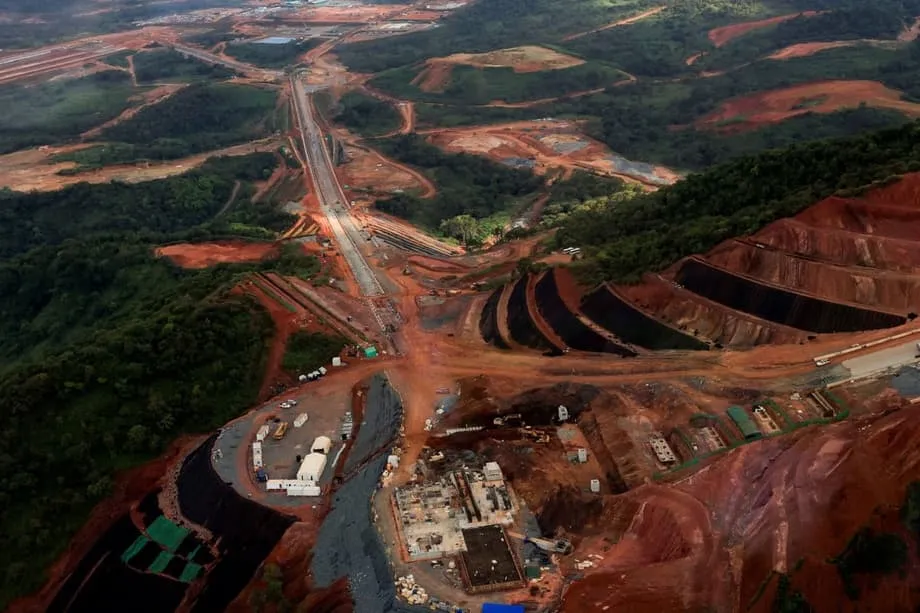 Le premier chargement de minerai de fer de Simandou à destination de la Chine annonce un bouleversement mondial