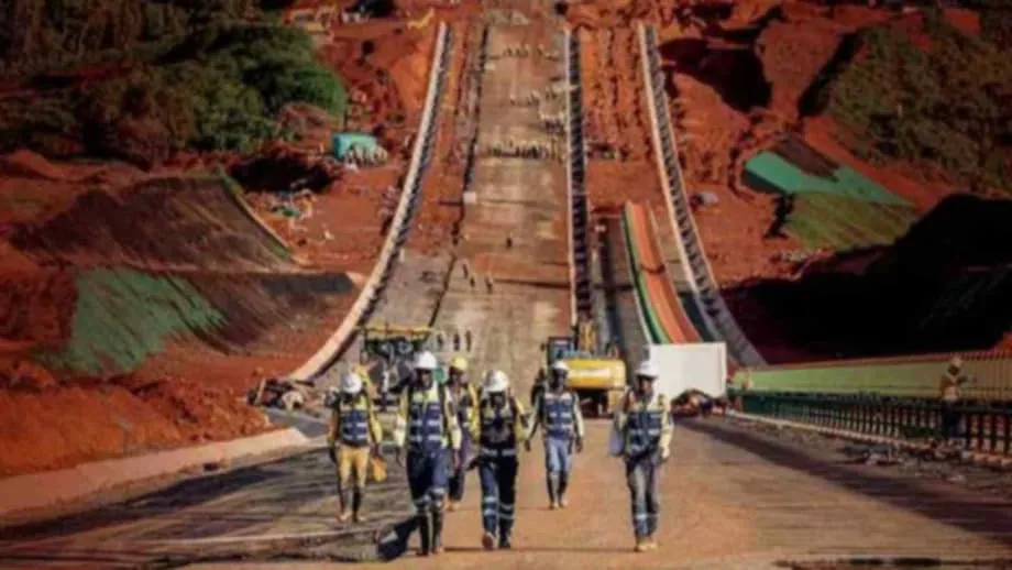 La Chine débloque le projet Simandou en Guinée et bouleverse le commerce mondial du minerai de fer