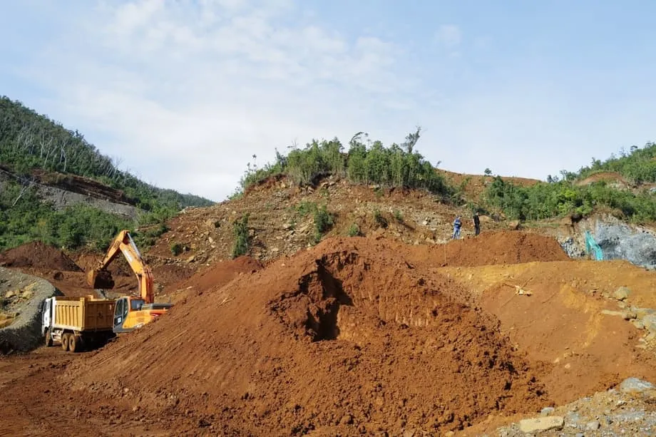 Inondations et récoltes perdues : le coût humain du boom du nickel aux Philippines