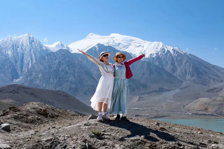 L’essor du tourisme au Xinjiang masque des problèmes plus profonds