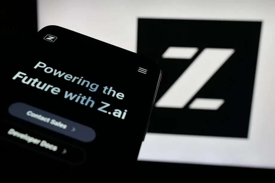 GLM 4.6 multiplie par dix le nombre d’utilisateurs payants de Zhipu AI à l’étranger, tandis que ses outils de codage s’internationalisent