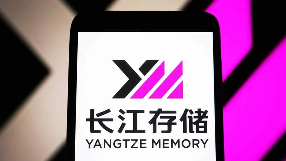 YMTC lance la construction d’une troisième usine de mémoire à Wuhan pour répondre à la demande chinoise liée à l’IA et au cloud d’ici 2027