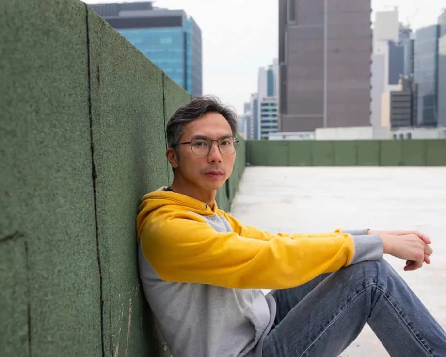 À Hong Kong, le réalisateur Kiwi Chow voit sa carrière entravée après un film dissident, « Deadline »