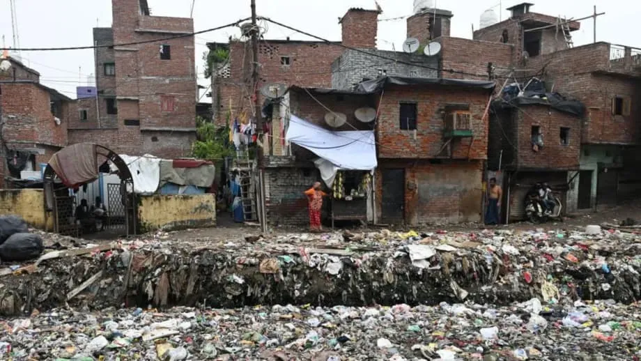 La crise urbaine en Inde : pourquoi les villes deviennent invivables malgré des milliards investis dans les infrastructures