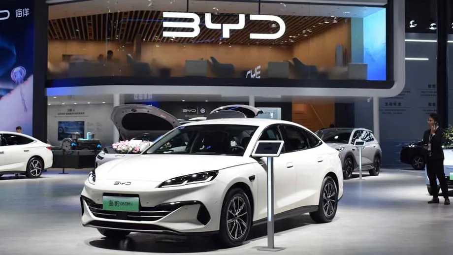 Les constructeurs automobiles chinois en passe de dominer les ventes mondiales d’ici 2025