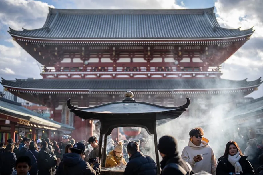 Les tensions diplomatiques plombent le tourisme : le nombre de visiteurs chinois au Japon chute de près de 50 %