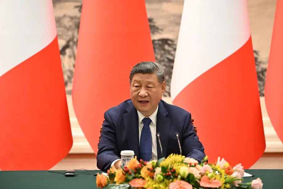 La stratégie de la « monnaie forte » de la Chine : Xi Jinping veut faire du yuan un rival du dollar dans un contexte d’incertitude mondiale