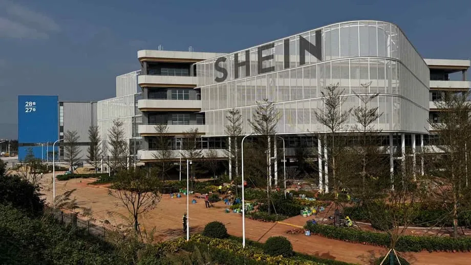 Shein mise 500 millions de dollars sur un pôle en Chine, alors que la tempête tarifaire fait rage