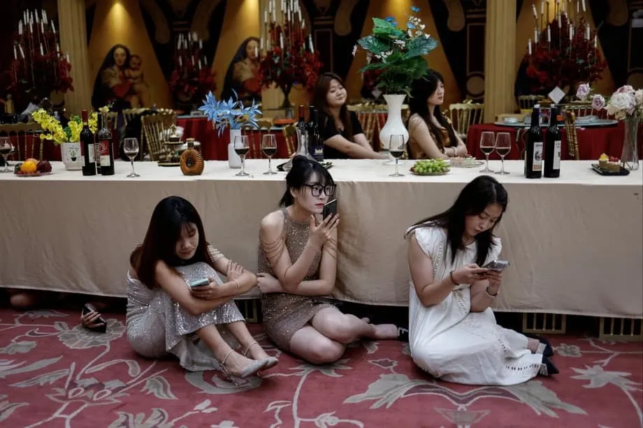 En Chine, les micro-séries deviennent un débouché face à un marché de l’emploi difficile pour les jeunes diplômés
