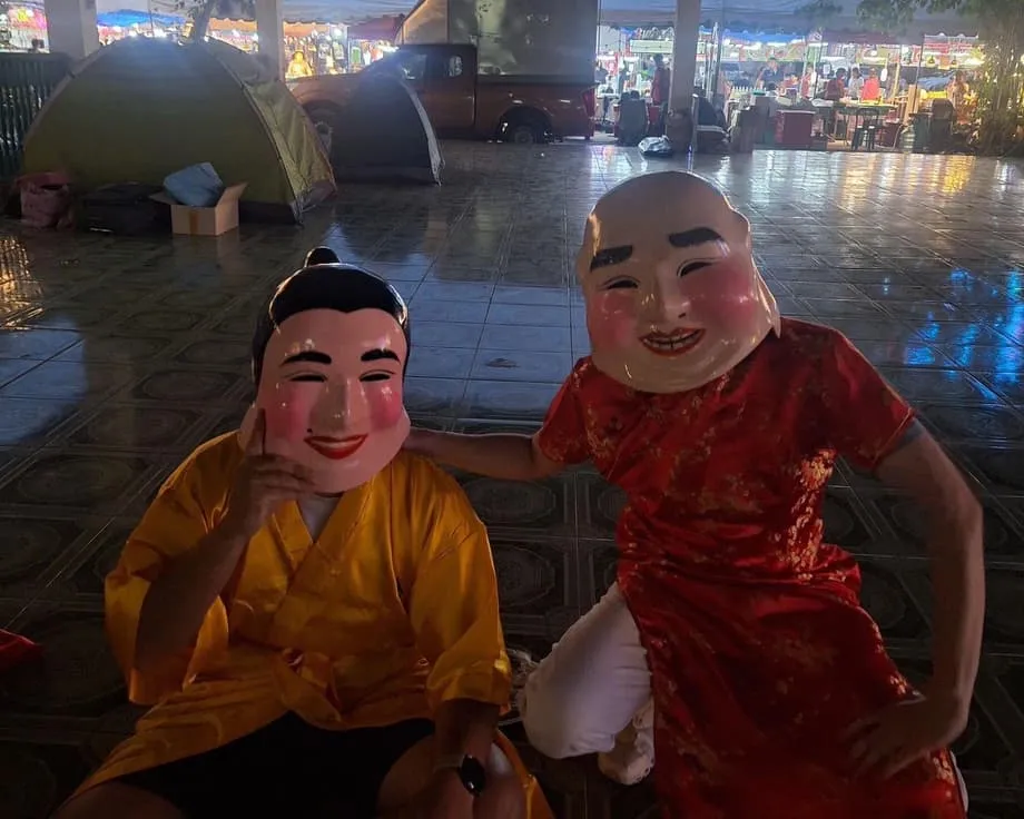 Quand le lion mord : dans les coulisses des arrestations aux déguisements élaborés à Bangkok