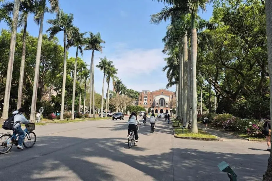 Le Vietnam dépasse la Malaisie comme premier pays d’origine des étudiants étrangers à Taïwan, sur fond de recomposition régionale