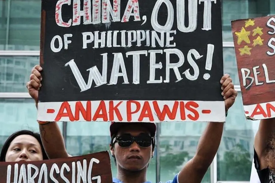 Les Philippines envisagent un accord pétrolier avec la Chine malgré les mises en garde sur les risques pour leur souveraineté