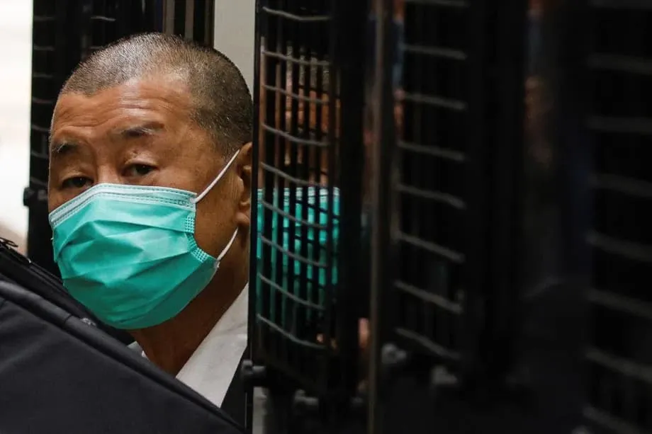 Le gouvernement de Hong Kong veut confisquer 16 millions de dollars à Jimmy Lai, magnat des médias emprisonné