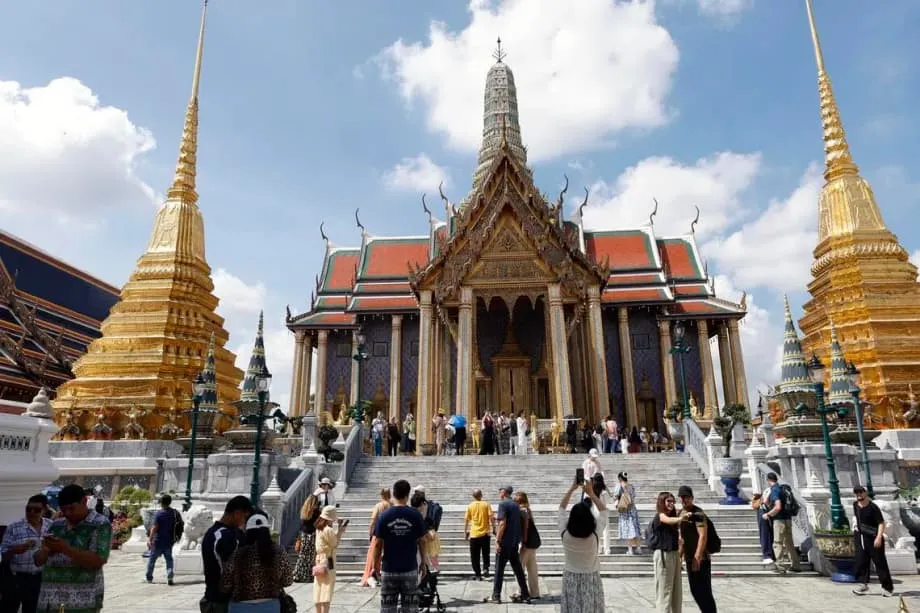 La Thaïlande prévoit de réduire de moitié la durée des séjours sans visa, de 60 à 30 jours, dans le cadre d’un tour de vis sécuritaire