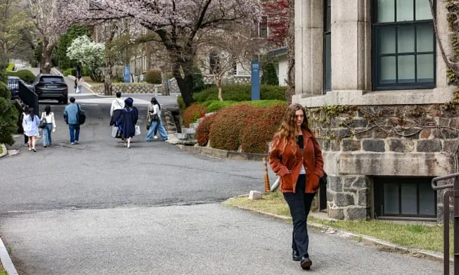 Le paradoxe des talents internationaux en Corée du Sud : pourquoi les meilleurs diplômes ne garantissent pas un emploi aux diplômés étrangers