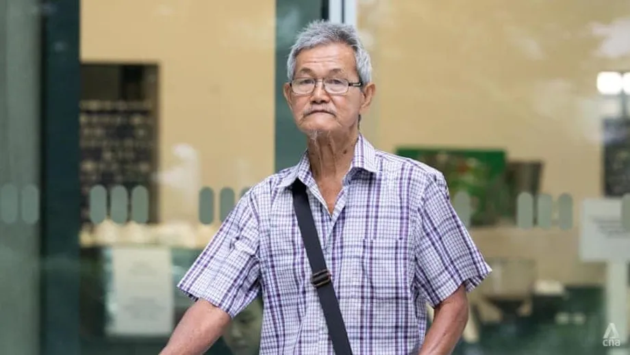 Un homme de 77 ans condamné à une amende de 500 S$ pour avoir libéré des corneilles d’un piège de NParks à Toa Payoh