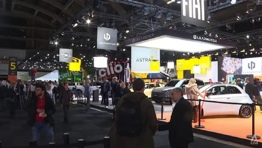 L’Europe cherche un équilibre commercial avec la Chine, tandis que le différend sur les véhicules électriques met à l’épreuve les liens économiques