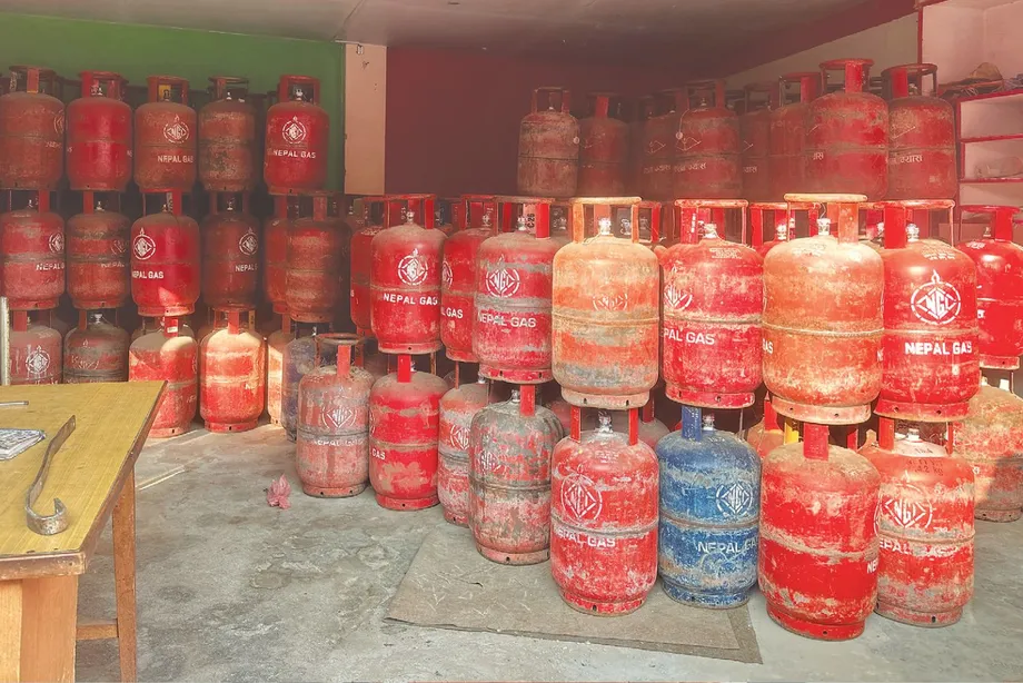 Kathmandu Cooking Gas Shortages Expose Gaps Between Imports and Household Supply